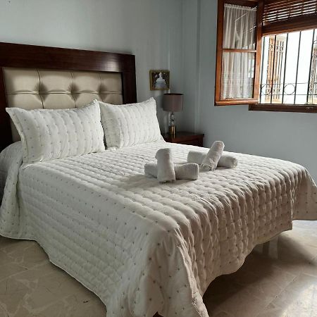 Apartamento Buen Pastor Con Parking Gratuito Cordoba Ngoại thất bức ảnh